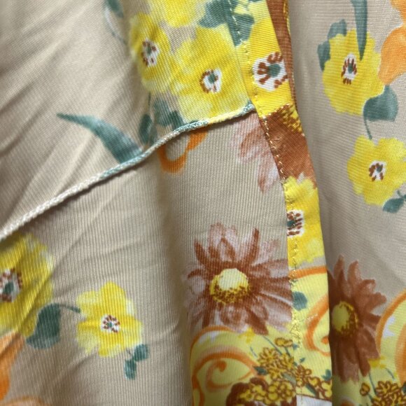 Vintage 70s Bell Sleeved Yellow Floral Mini Dress Size Small - Picture 7 of 8